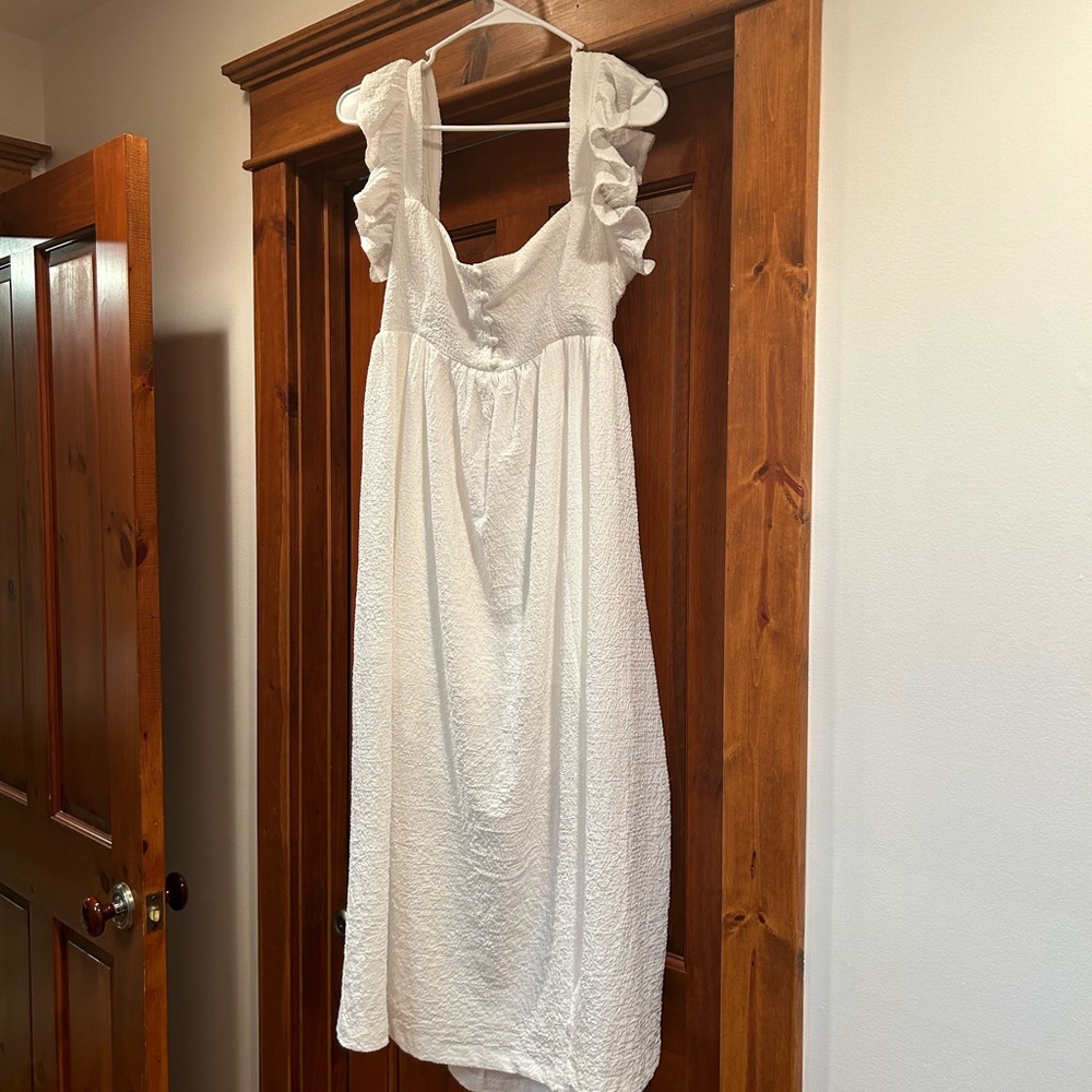 Springtime Splendor White Ruffle Backless Midi Dress Medium NEW - Picture 7 of 9